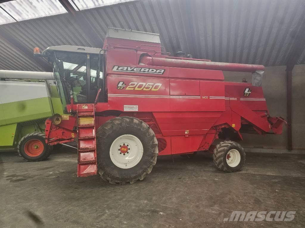 Laverda L2050 Kombinované zberacie stroje