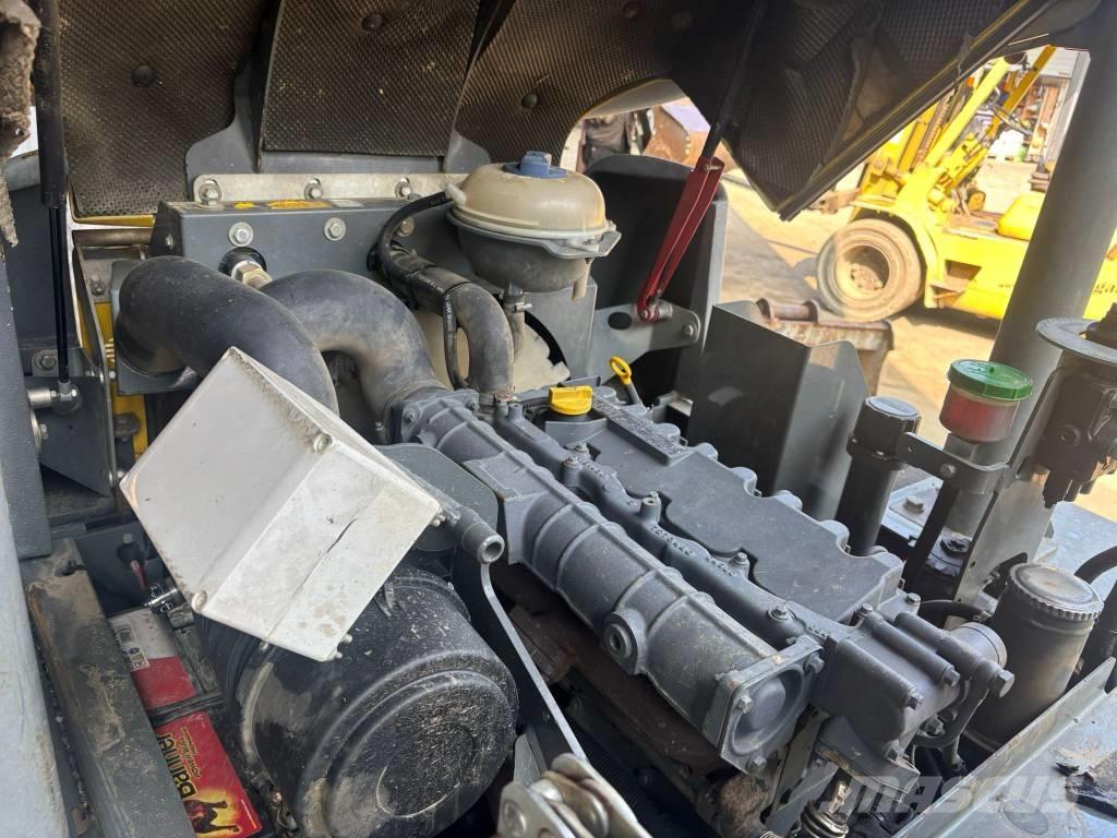 Wacker Neuson 5001 Stavebné sklápače