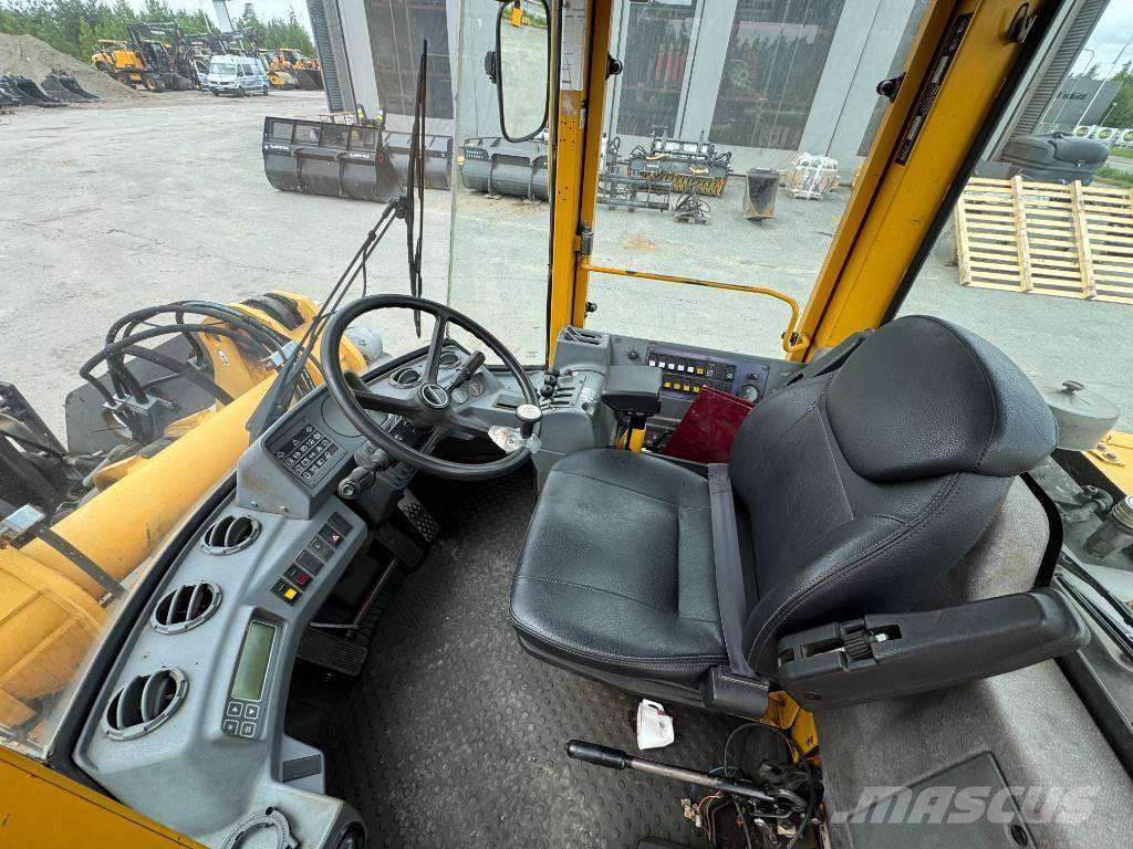 Volvo L 50 C Kolesové nakladače