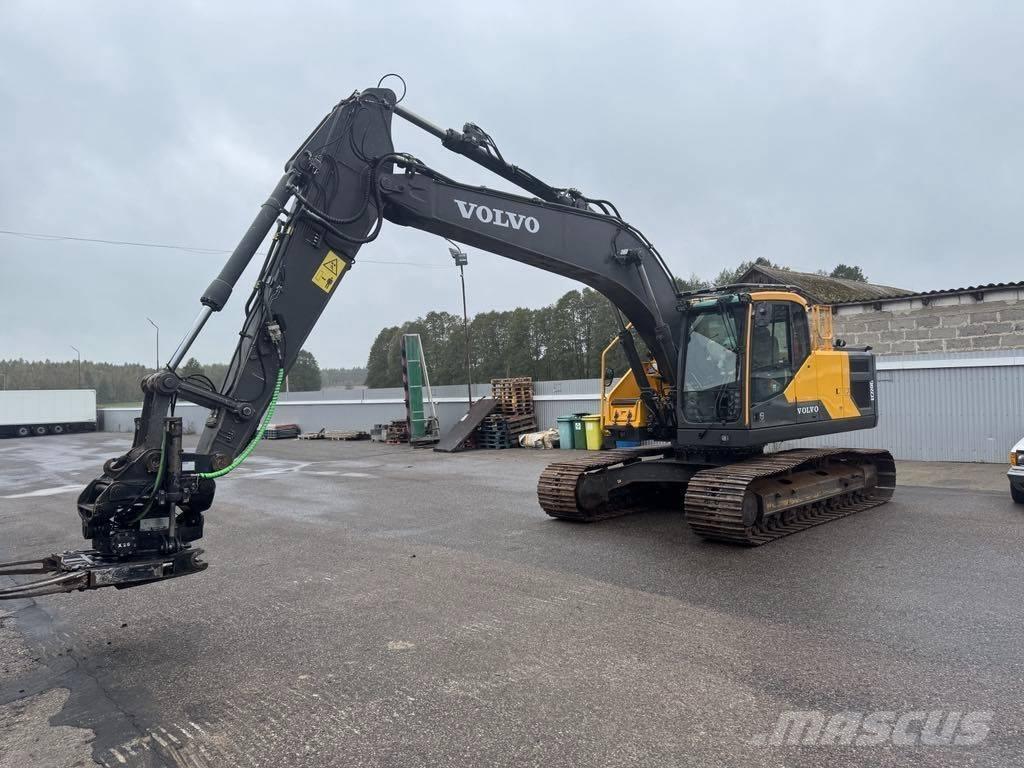Volvo EC 220 E Pásové rýpadlá