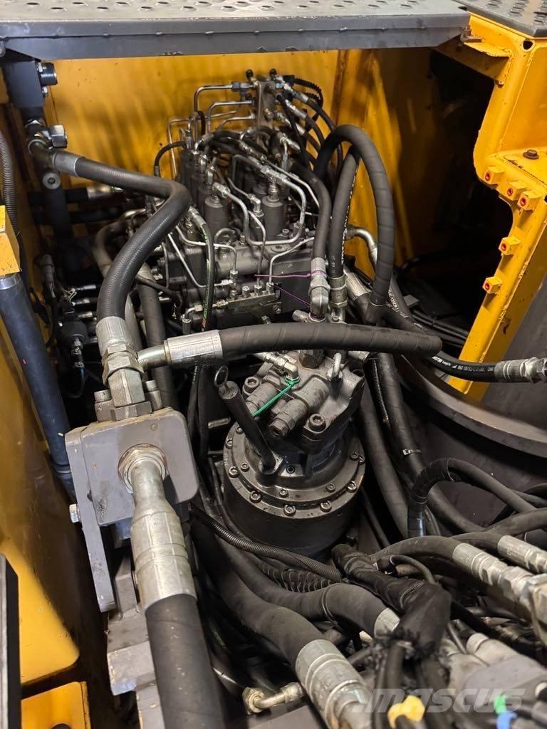 Volvo EC 220 E Pásové rýpadlá