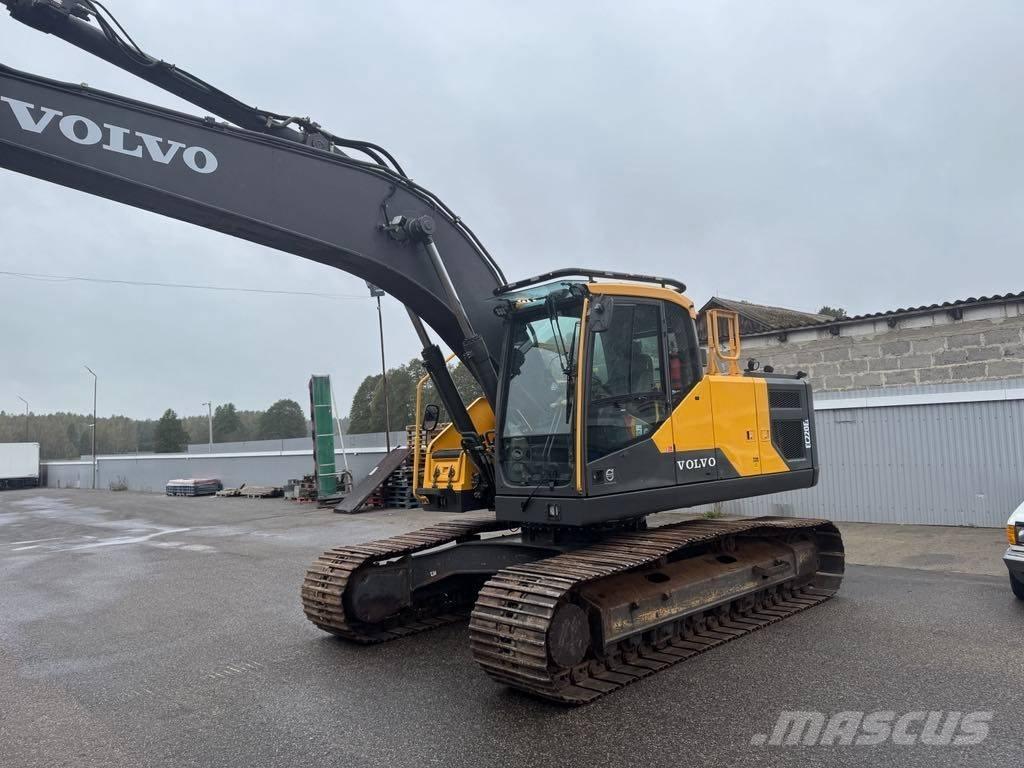 Volvo EC 220 E Pásové rýpadlá