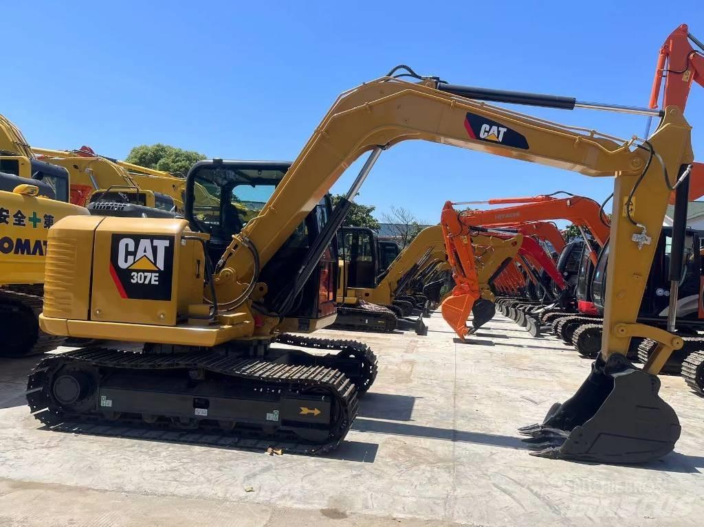 CAT 307E Pásové rýpadlá