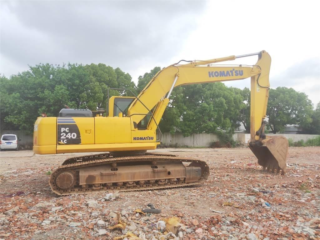Komatsu PC 240 LC-8 Pásové rýpadlá