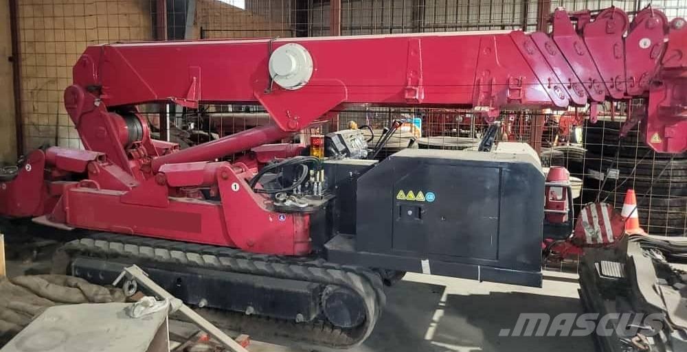 Unic B-775 Pásové žeriavy