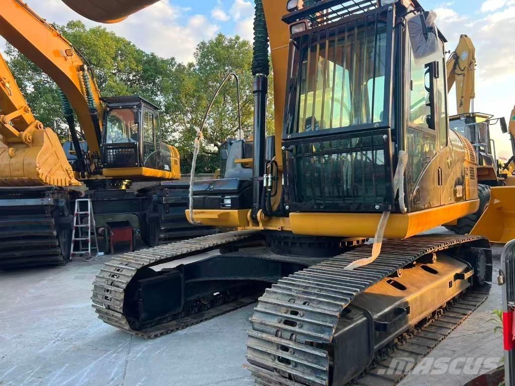 CAT 320D Pásové rýpadlá
