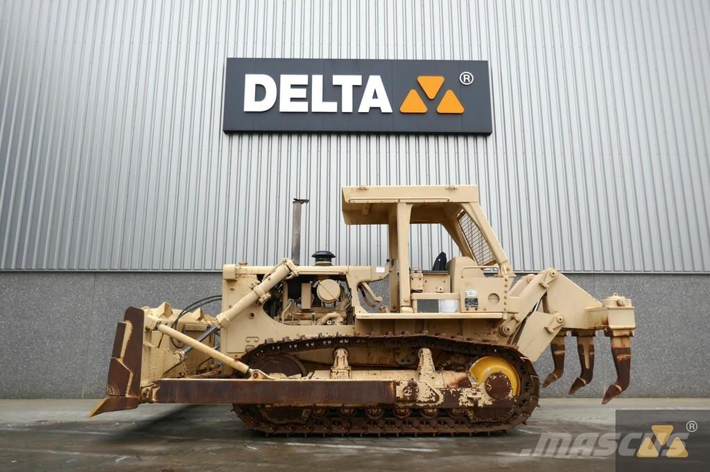 CAT D7G Ex-army Pásové dozéry