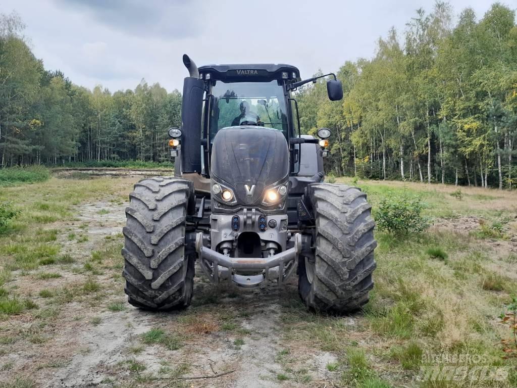 Valtra S 354 Traktory