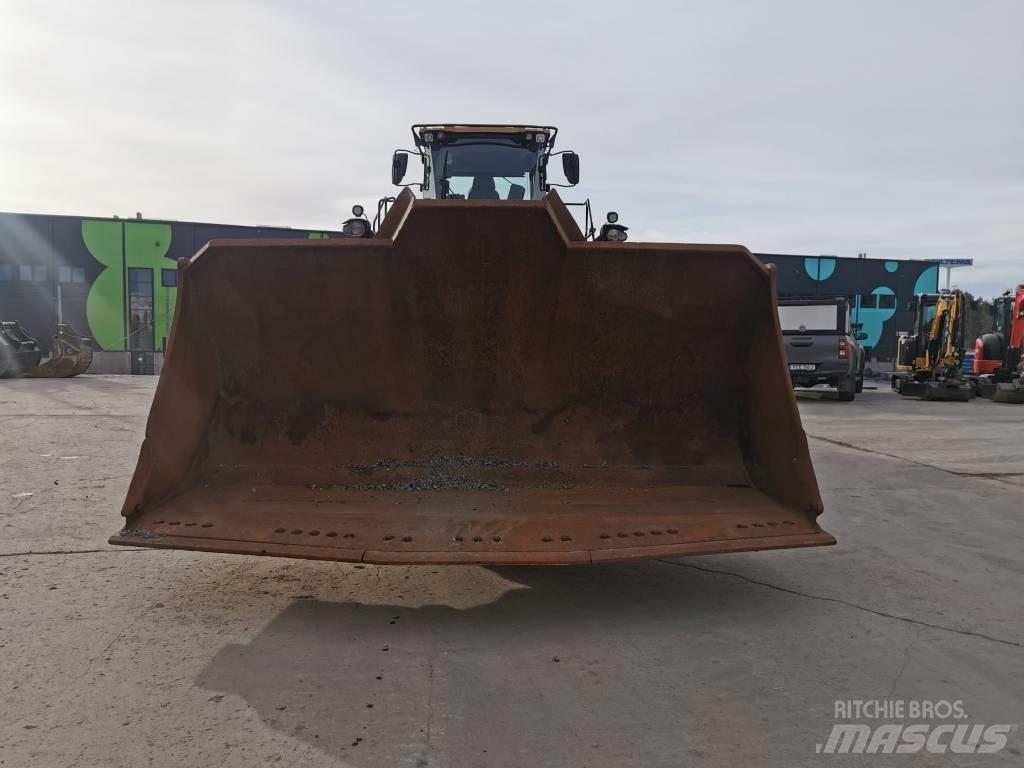 CAT 980M Kolesové nakladače