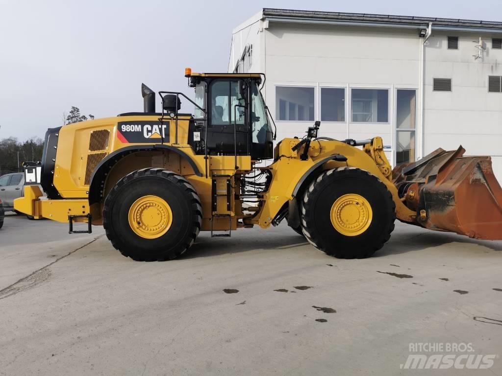 CAT 980M Kolesové nakladače