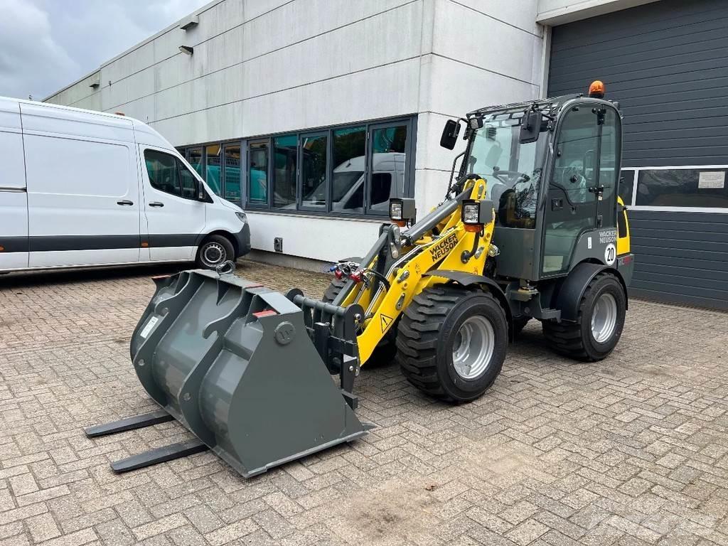 Wacker Neuson WL25 Kolesové nakladače
