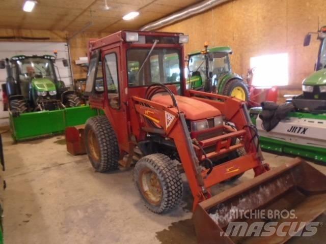 Case IH 1140 Traktory