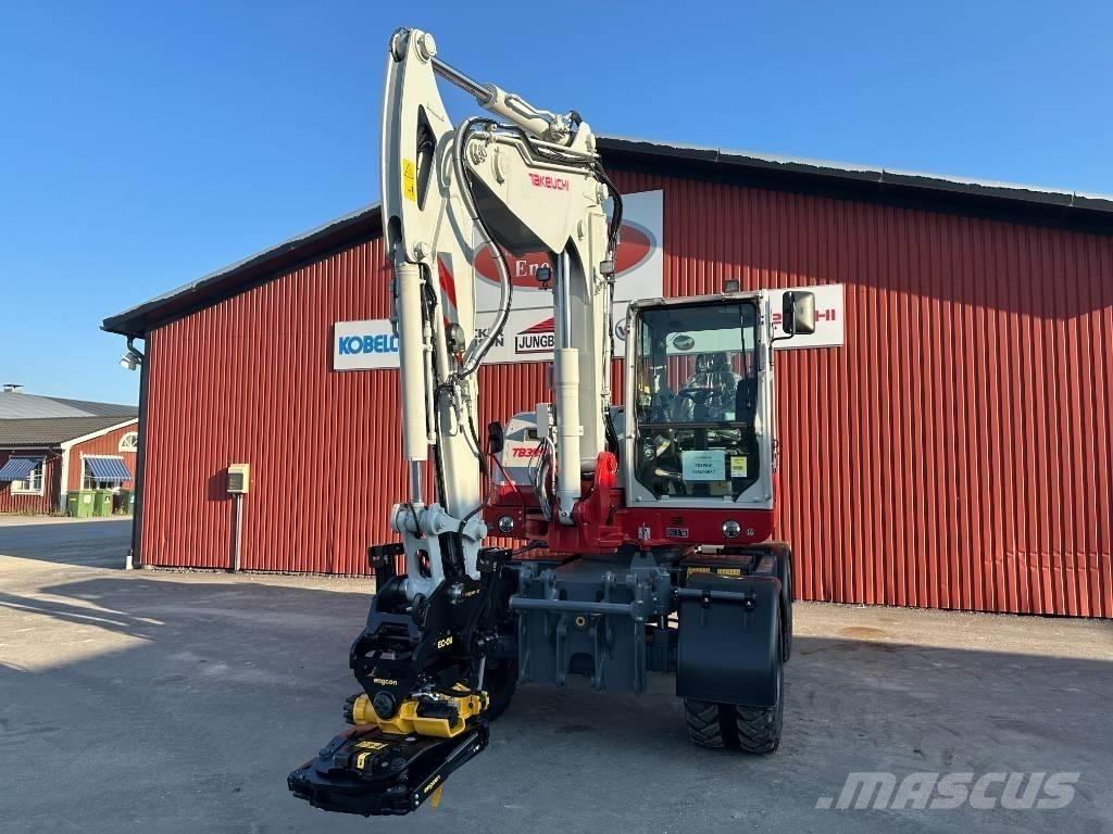 Takeuchi TB 395 W Kolesové rýpadlá