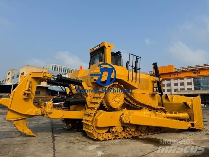 CAT D 10 R Pásové dozéry