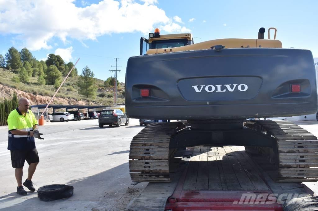 Volvo EC 240 C N L Pásové rýpadlá