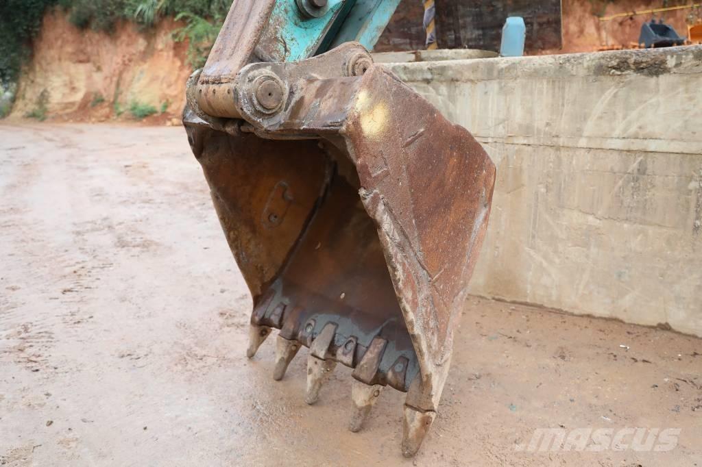 Kobelco SK 200-8 Pásové rýpadlá