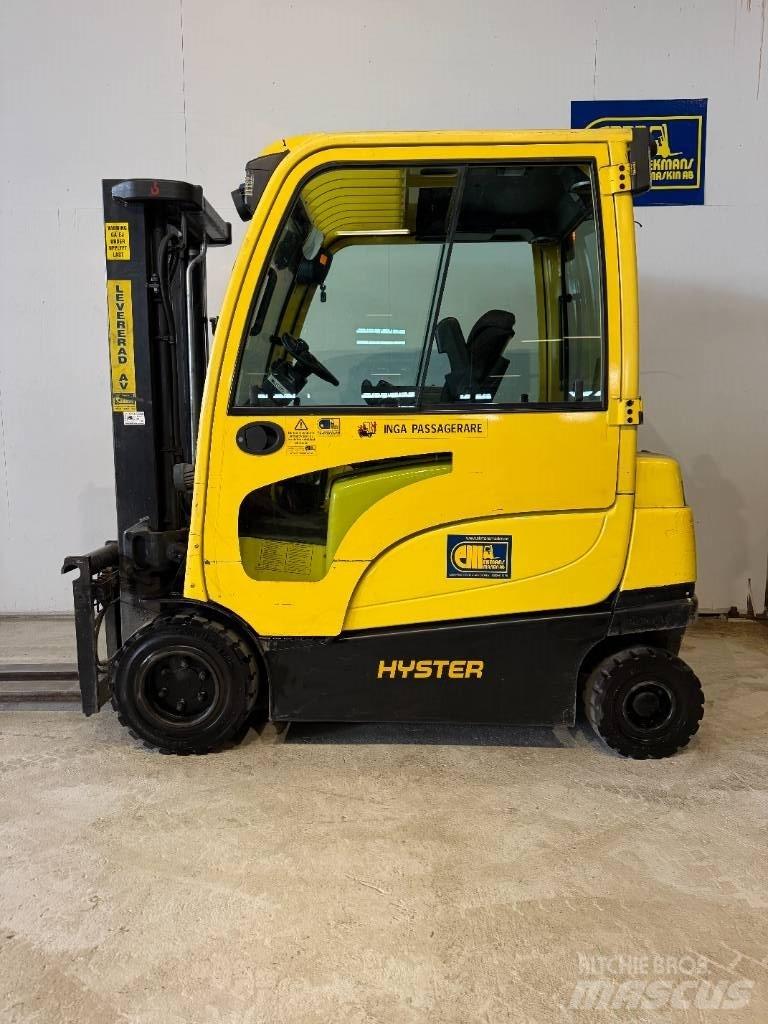 Hyster E 3.20 XM Akumulátorové vozíky