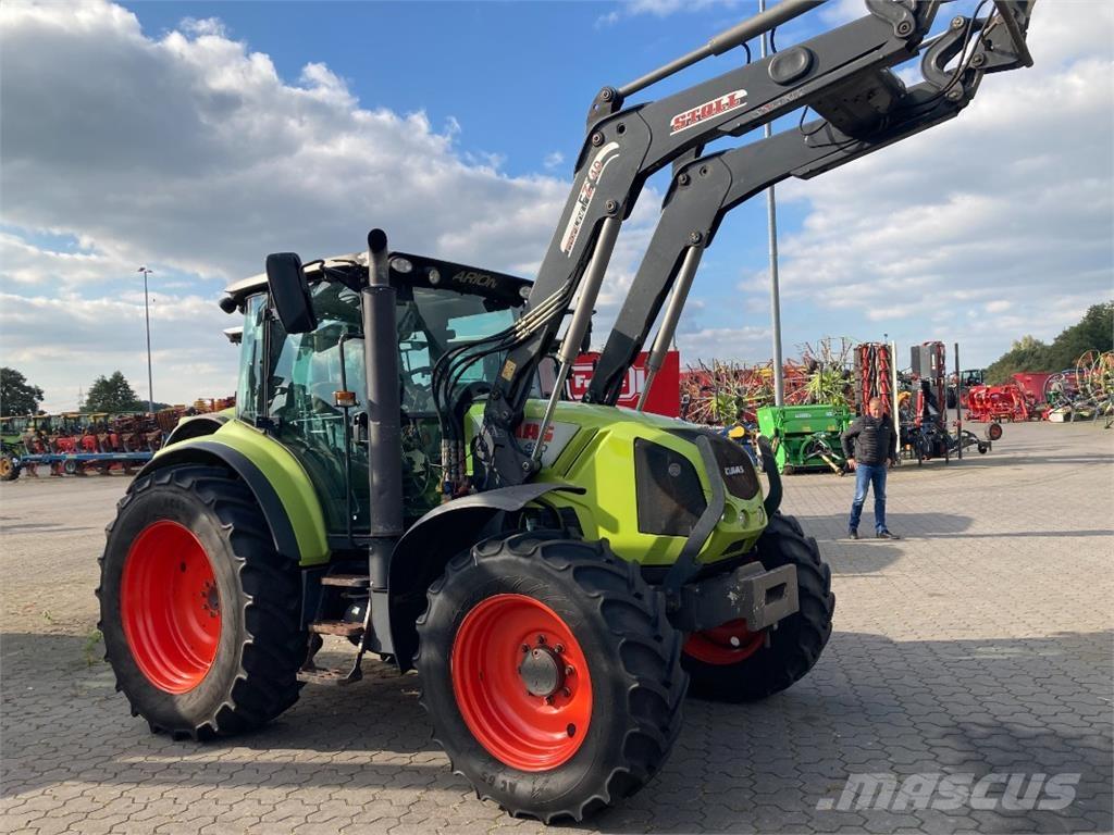 CLAAS Arion 430 Traktory
