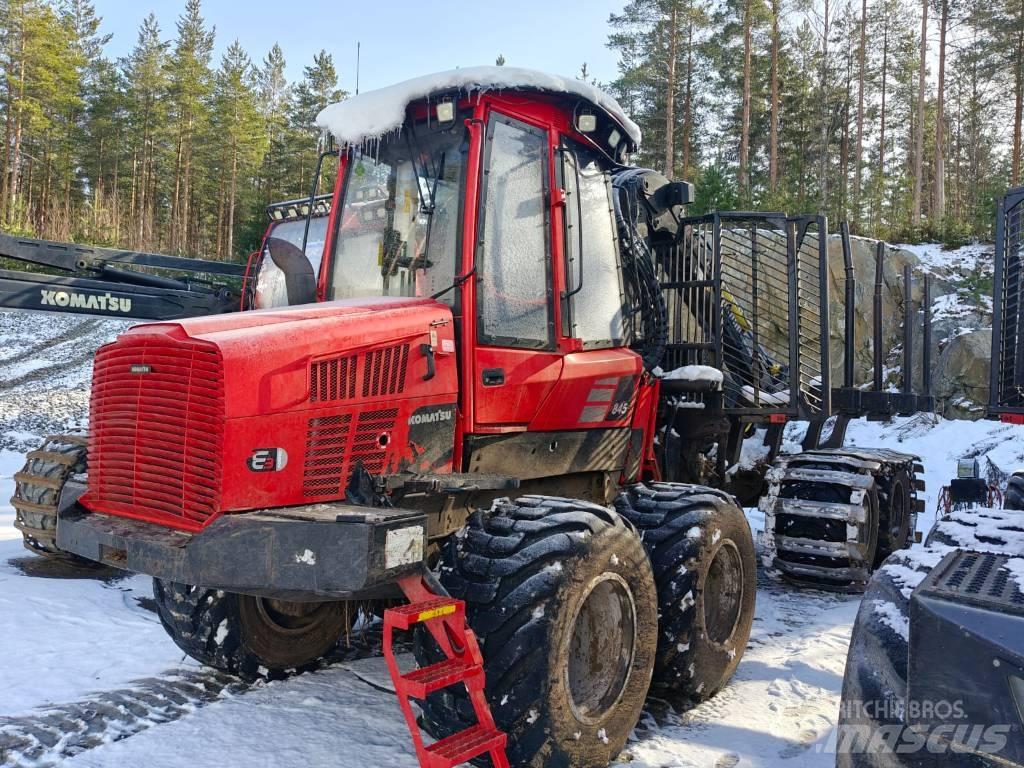 Komatsu 845 Lesné traktory