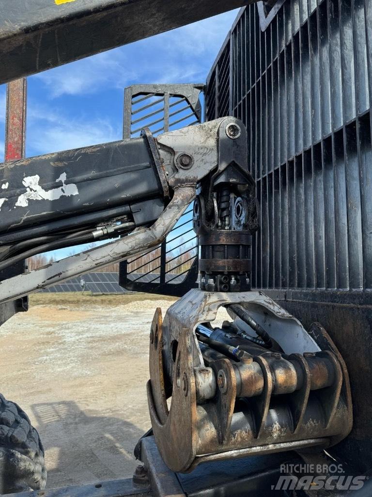 Komatsu 875 Lesné traktory