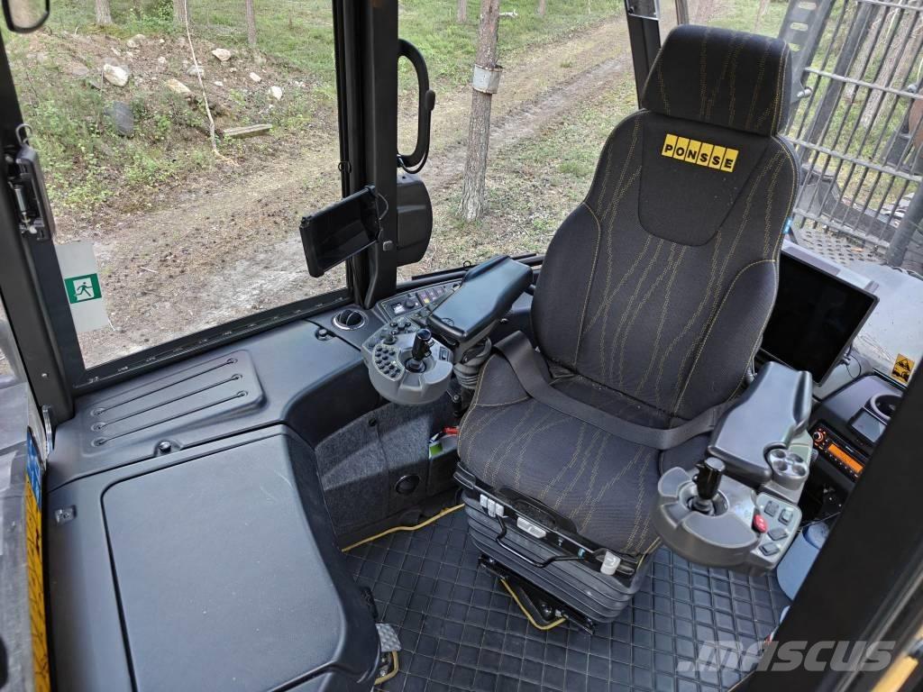 Ponsse Buffalo 8W Lesné traktory