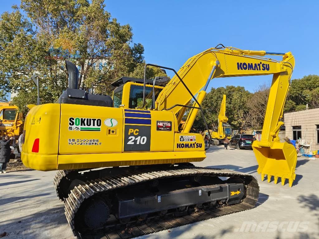Komatsu PC 210-8 Pásové rýpadlá