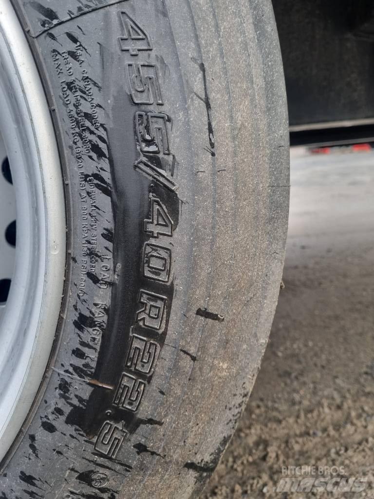 Metsjö MT-2 Nízko rámové nákladné automobily