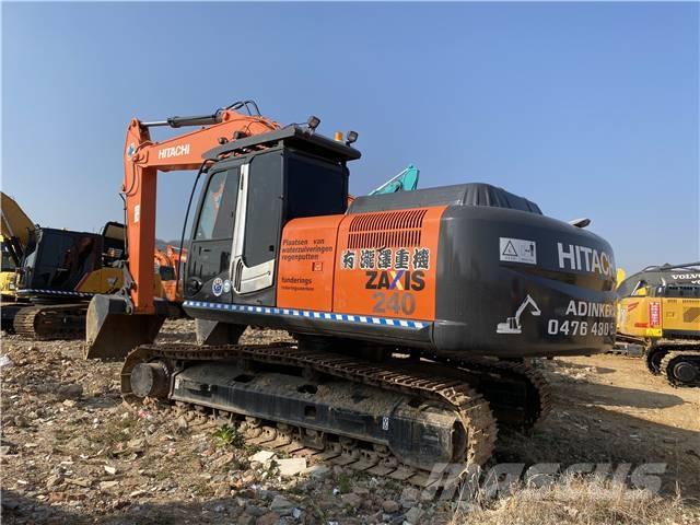 Hitachi ZX240 Pásové rýpadlá
