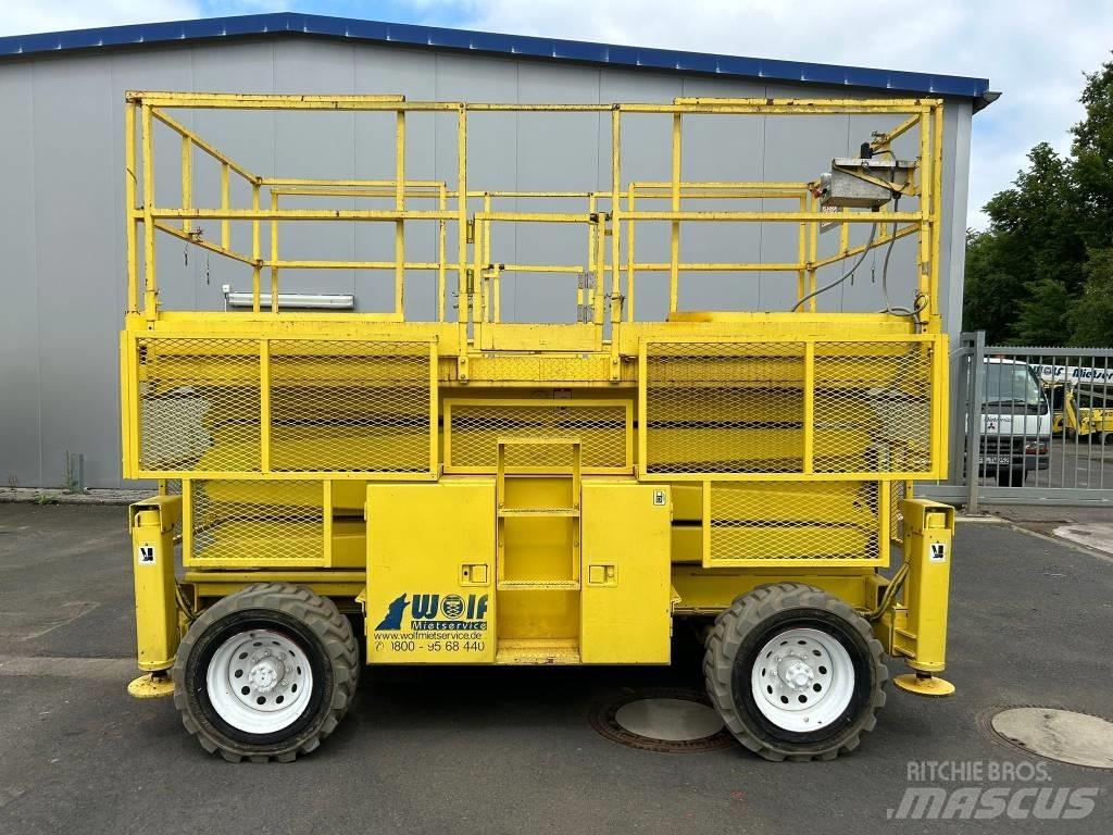 SkyJack SJ 8841 RT Nožnicové zdvíhacie plošiny