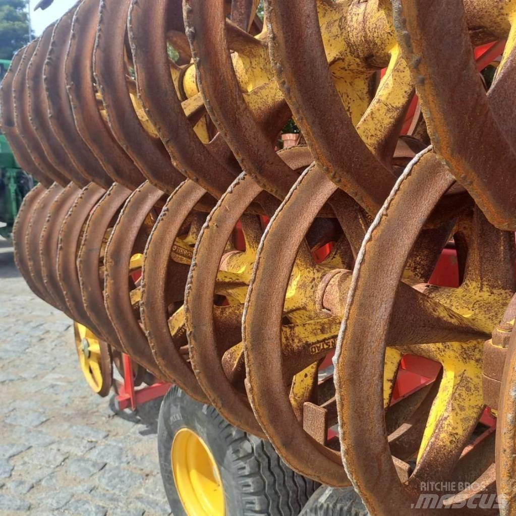 Väderstad Rexius 630 Ďalšie stroje na spracovanie pôdy a príslušenstvo