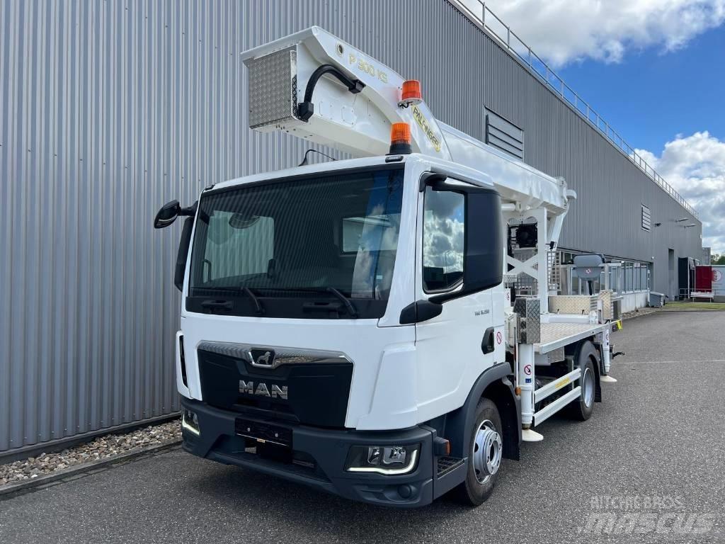 Palfinger P 300 KS Autoplošiny
