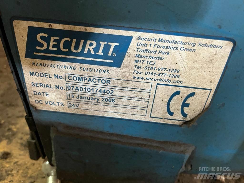  Securit Compactor Úžitkové vozne