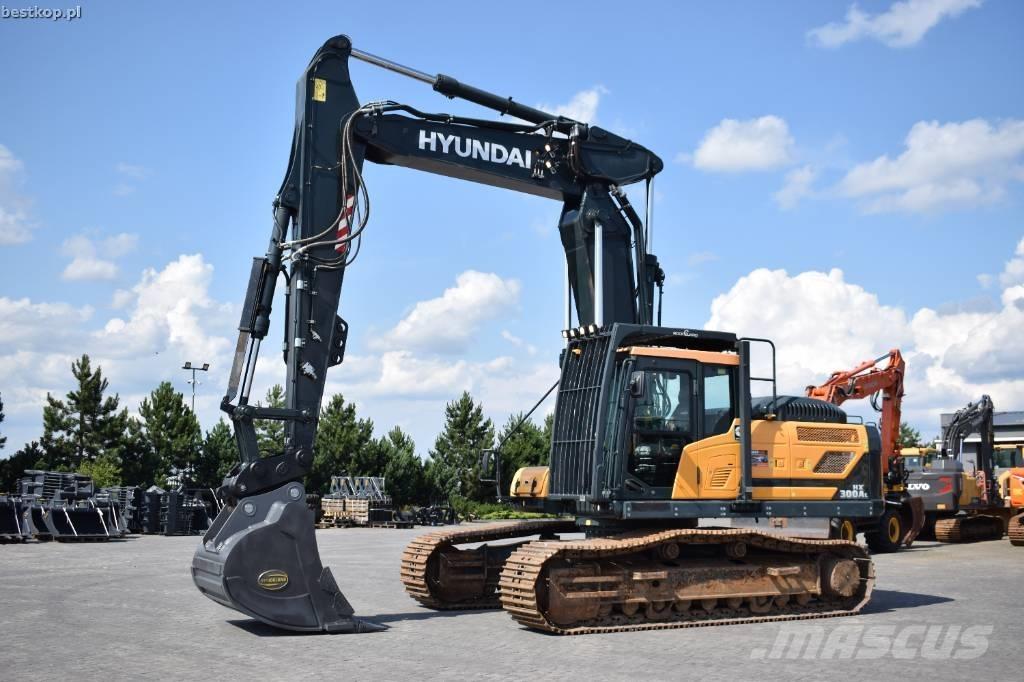 Hyundai HX 300 AL Pásové rýpadlá