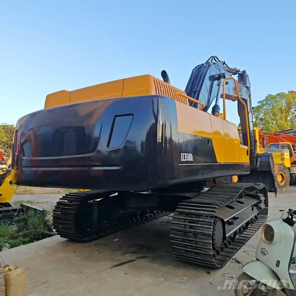 Volvo EC 380 D L Pásové rýpadlá