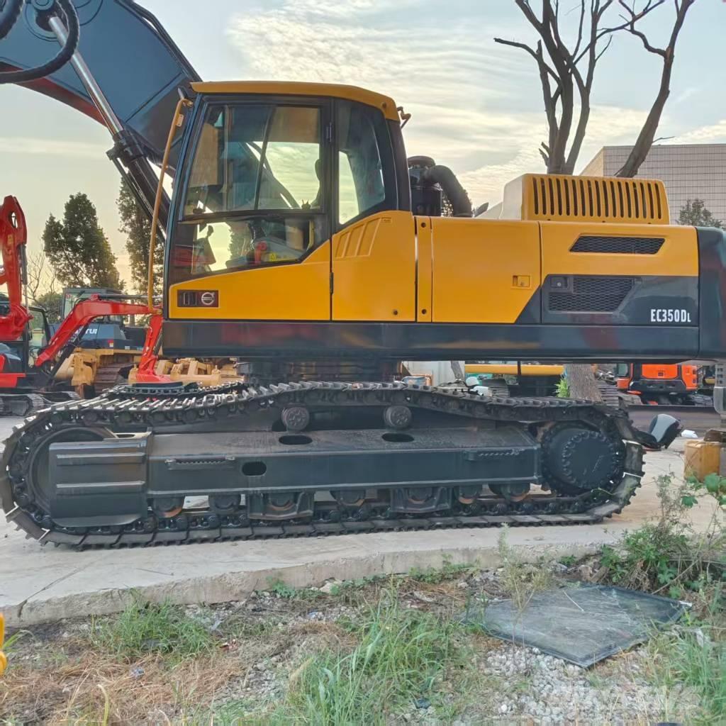 Volvo EC 380 D L Pásové rýpadlá