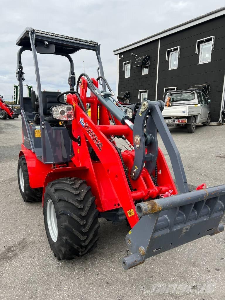 Flexitrac 1126 Viacúčelové nakladače