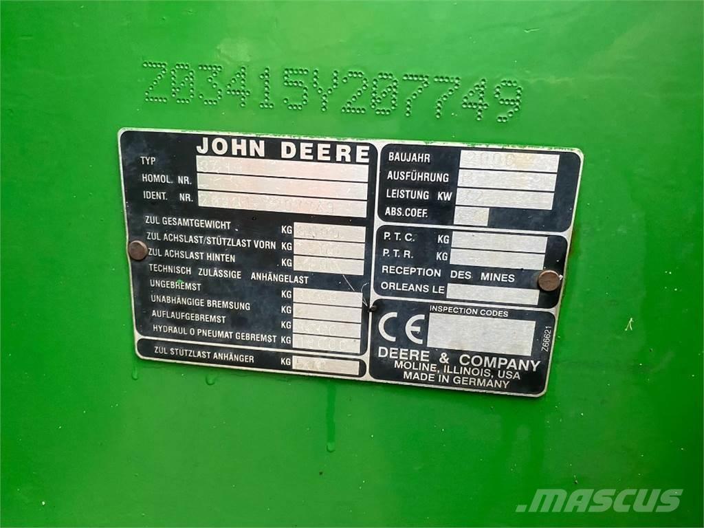 John Deere 3415 Teleskopické manipulátory