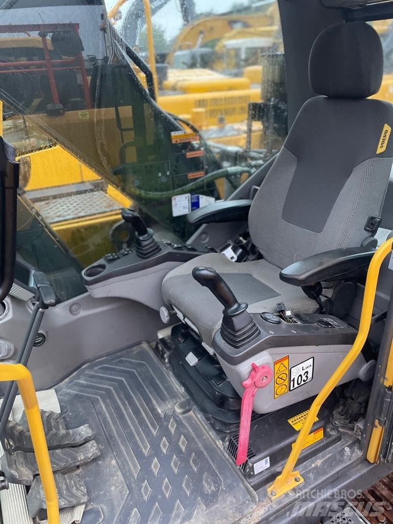 Volvo EC210C Pásové rýpadlá