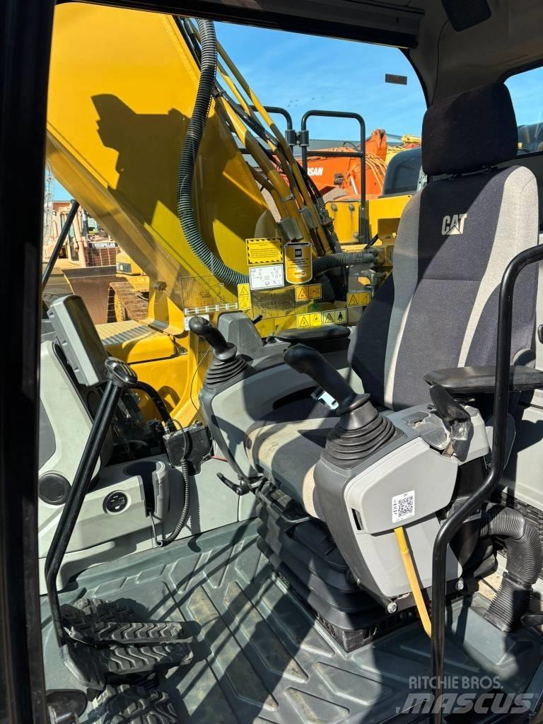 CAT 330 FL Pásové rýpadlá