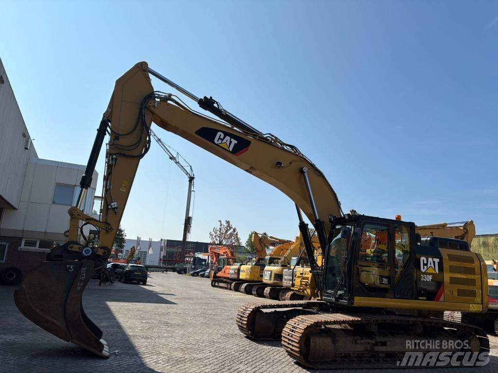 CAT 330 FL Pásové rýpadlá