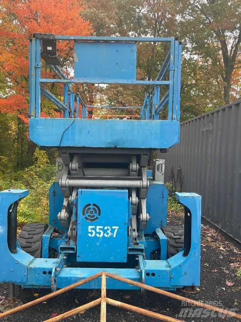 Genie GS 5390 Nožnicové zdvíhacie plošiny