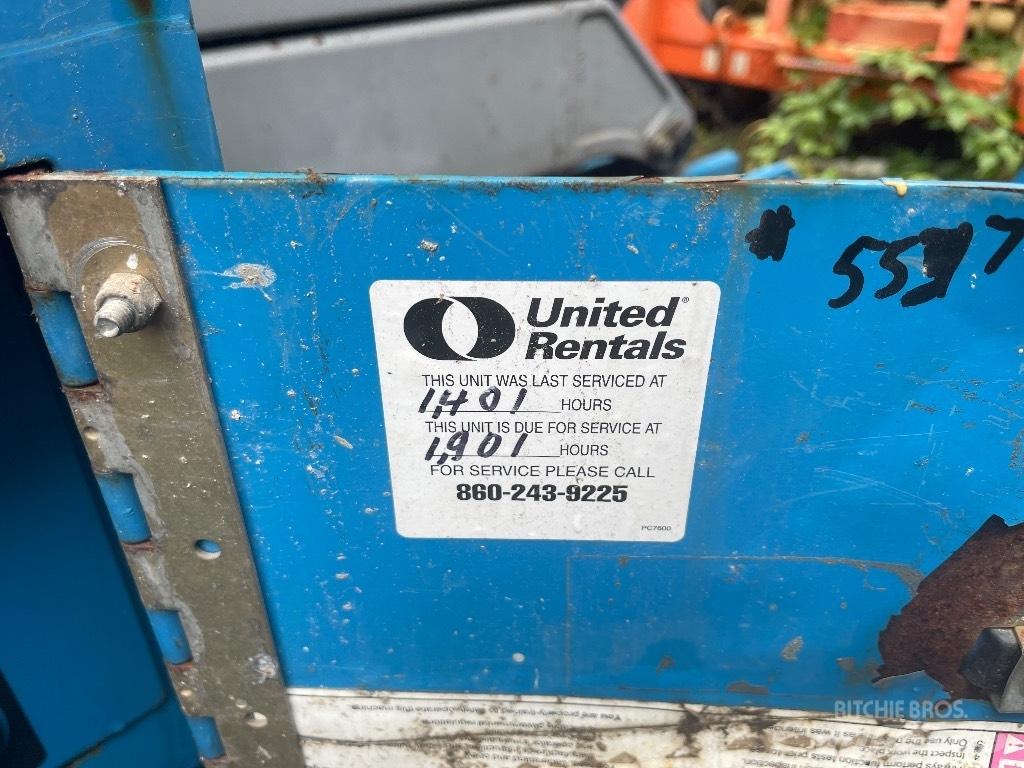 Genie GS 5390 Nožnicové zdvíhacie plošiny