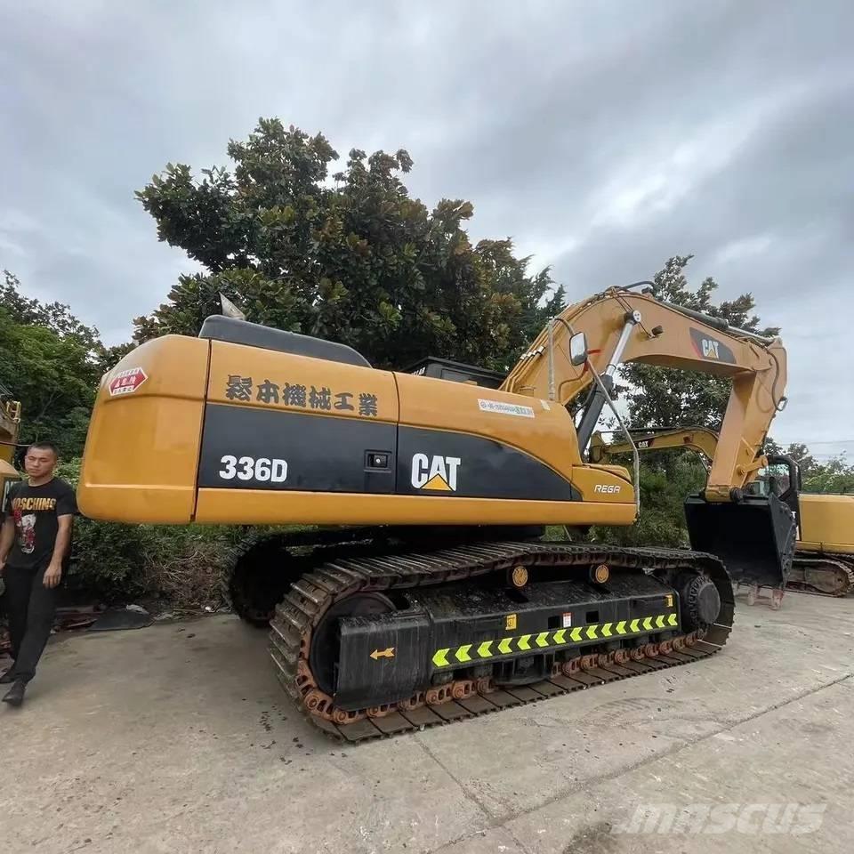 CAT 336D Pásové rýpadlá