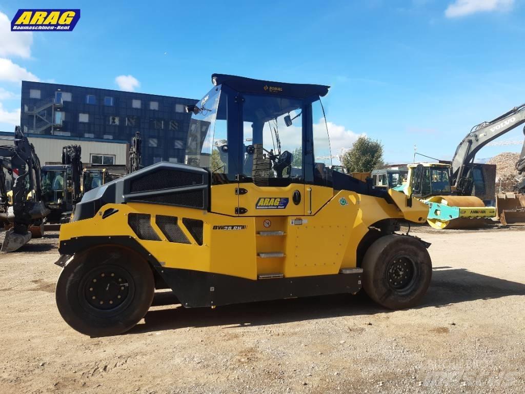 Bomag BW 28 RH Pneumatikové valce