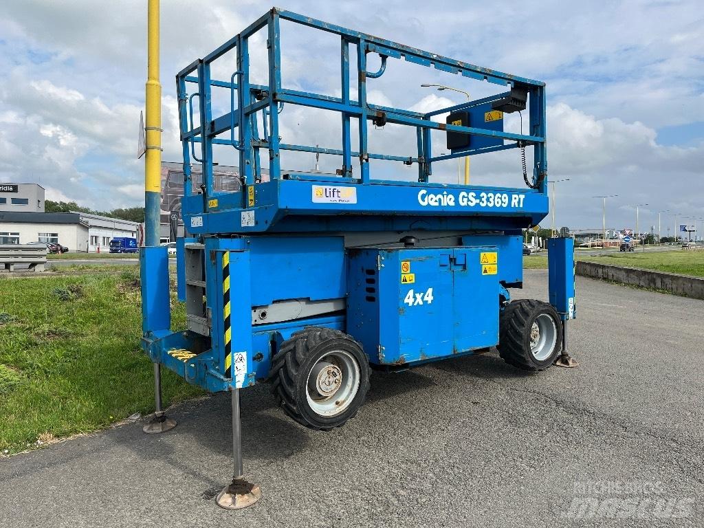 Genie GS 3369 RT Nožnicové zdvíhacie plošiny