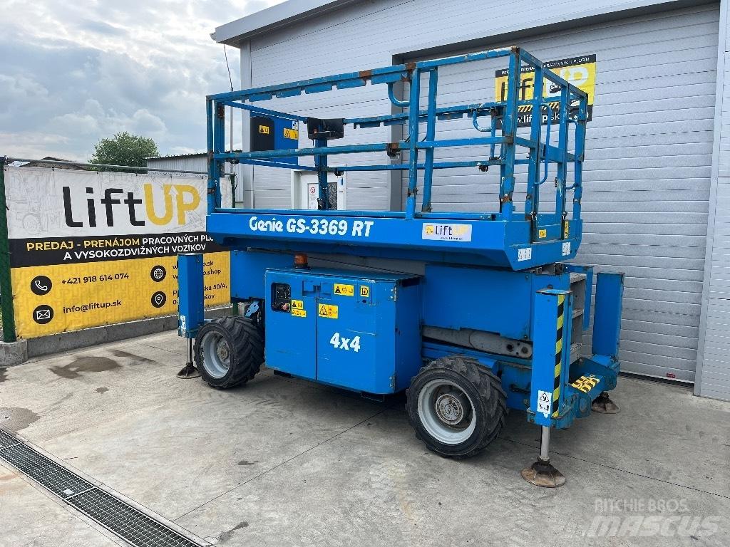 Genie GS 3369 RT Nožnicové zdvíhacie plošiny