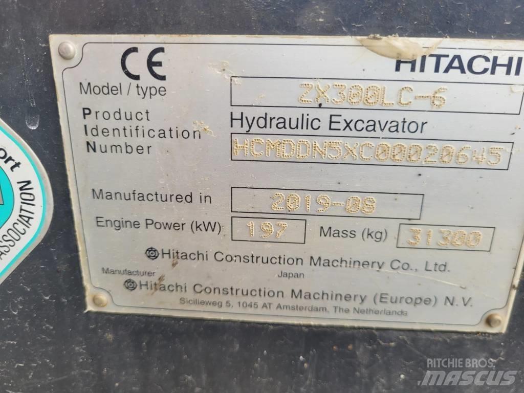 Hitachi ZX 300LC6 Pásové rýpadlá