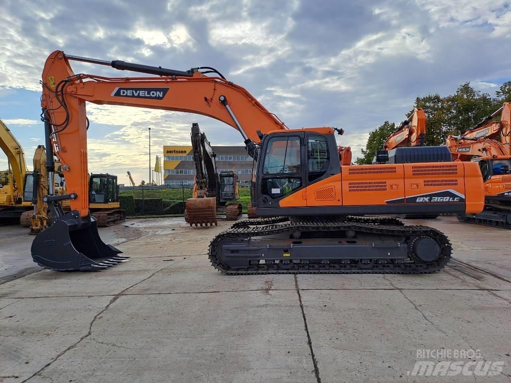 Develon DX360LC-7M Pásové rýpadlá