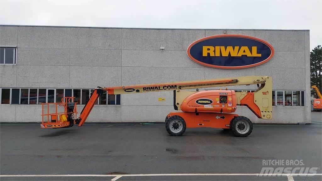 JLG 800AJG Kĺbové plošiny