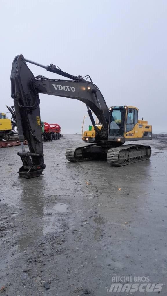 Volvo EC 300 D L Pásové rýpadlá